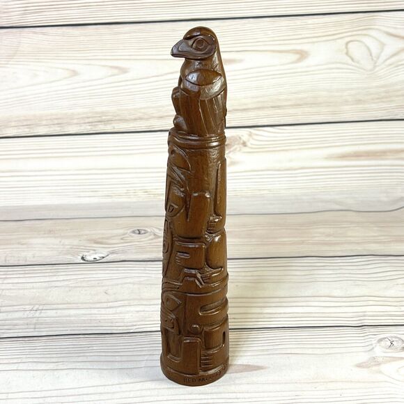Red Mill 1990 Totem Pole Handcrafted Pecan Resin Wood 9” Tiki Statue Figure VTG - Picture 2 of 12